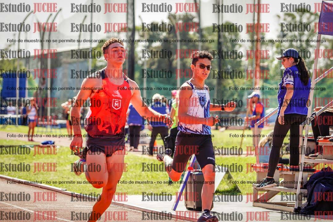 Fotos de los 100 m llanos de varones
