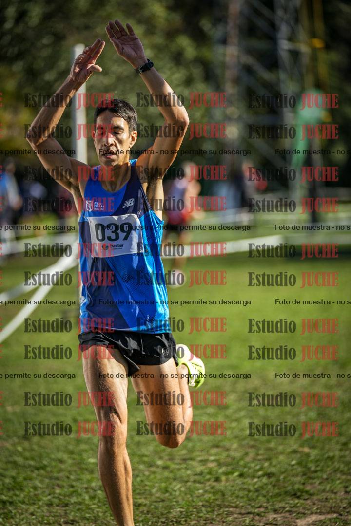 Fotos de la llegada del cross de 4000 m - varones