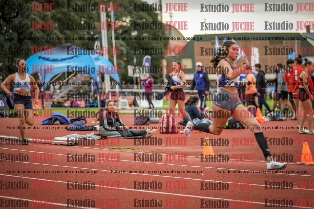 Fotos de los 400 m con vallas de mujeres