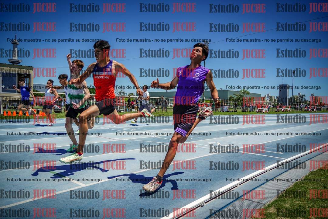 Fotos de los 100 m llanos de varones