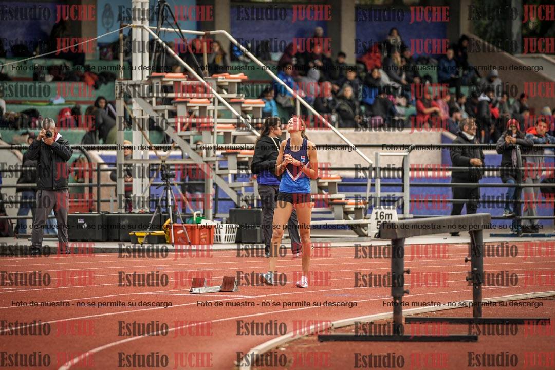 Fotos de los 400 m con vallas de mujeres