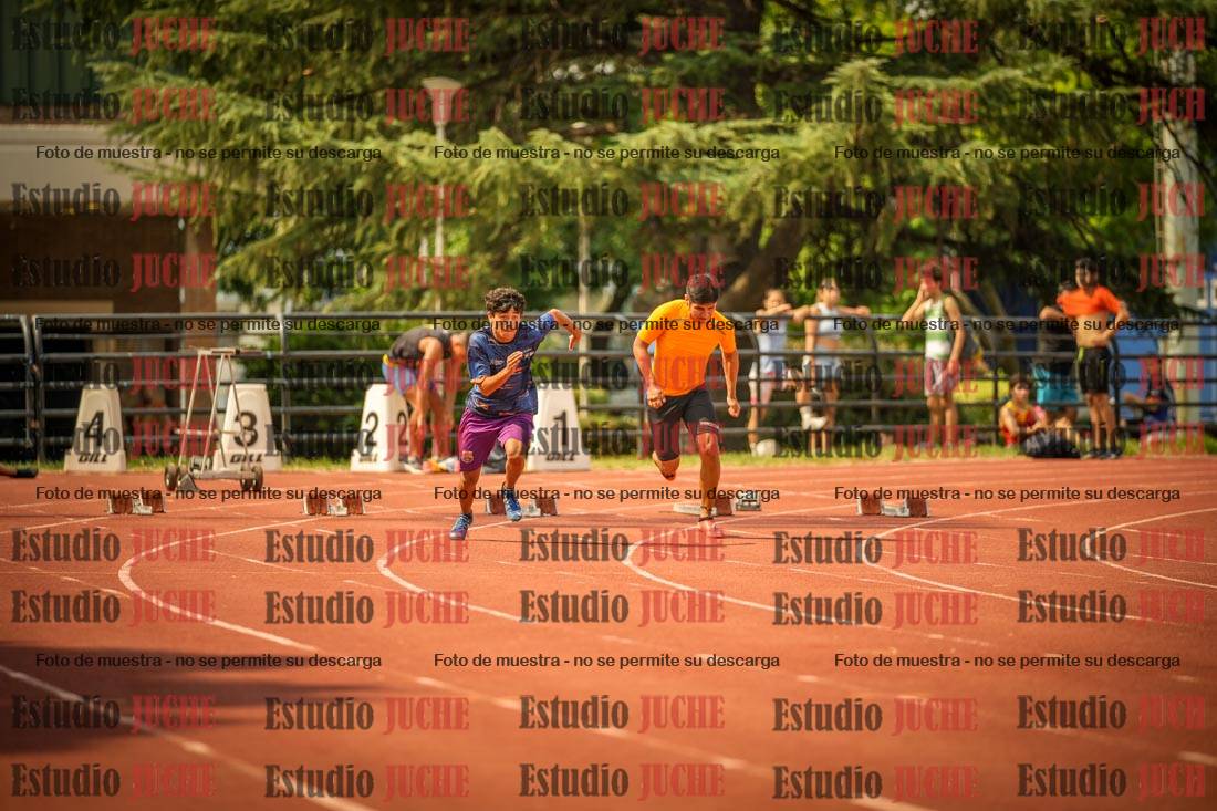 Fotos de los 100 m llanos de varones