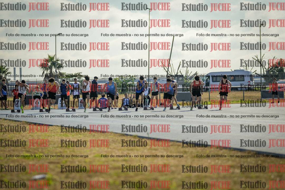 Fotos de los 100 m llanos de varones