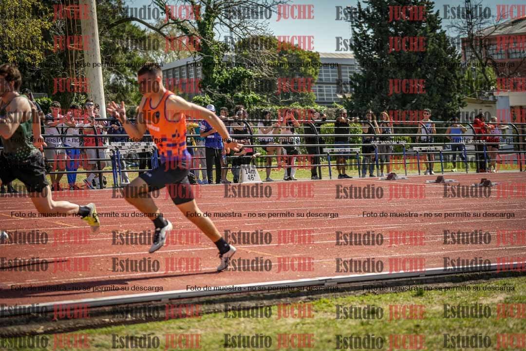 Fotos de los 100 m llanos de varones