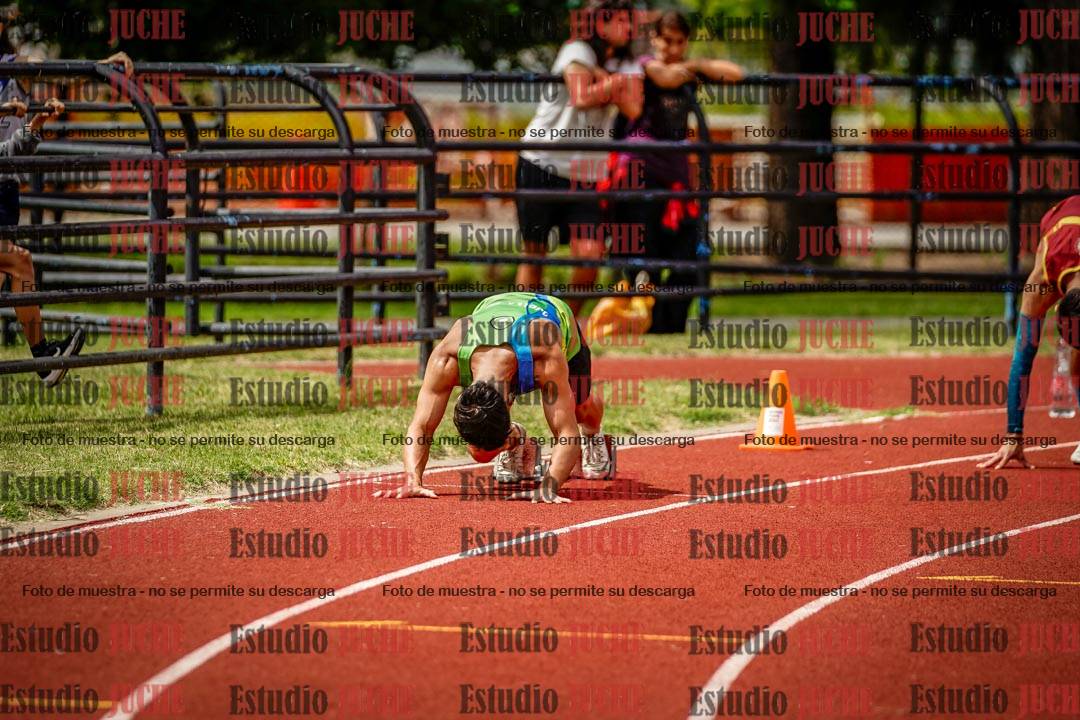 Fotos de los 200 m llanos de varones