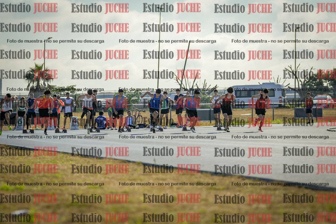 Fotos de los 100 m llanos de varones