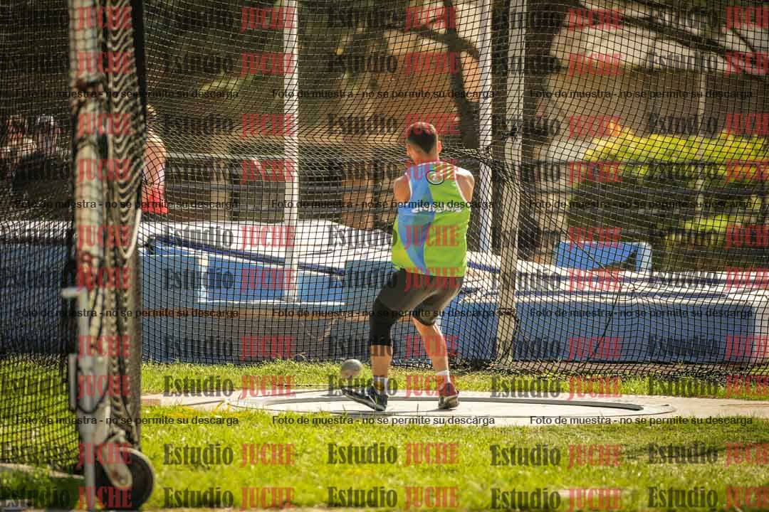 Fotos del lanzamiento de martillo de varones