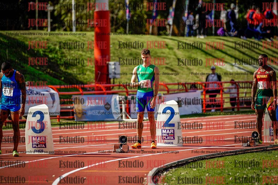 Fotos de los 200 m llanos de varones