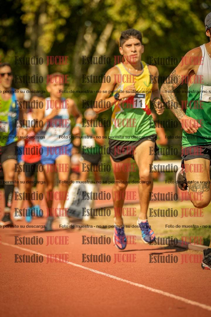 Fotos de los 3000 m llanos de varones