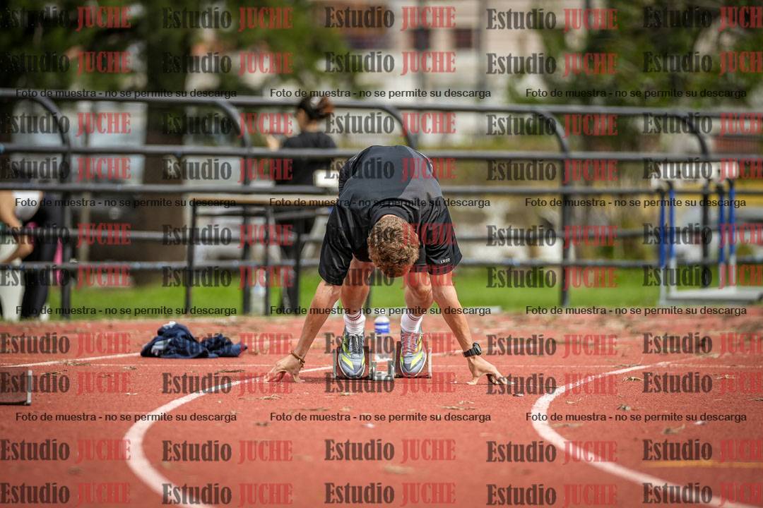 Fotos de los 200 m llanos de varones