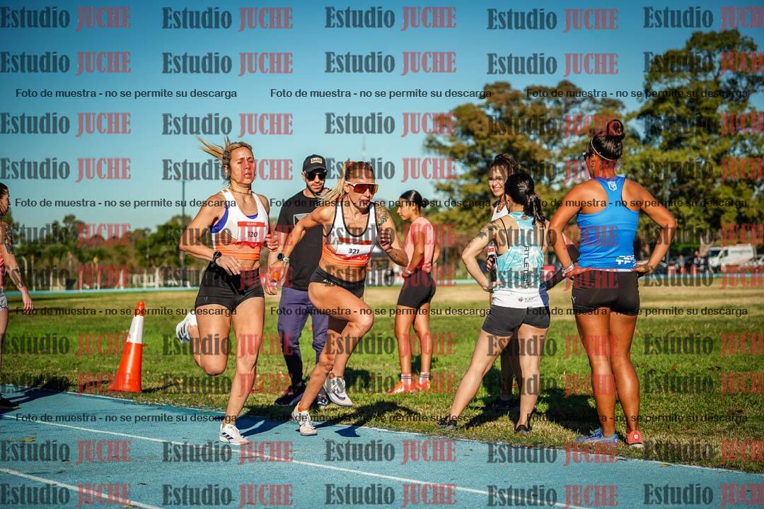 Fotos durante los relevos