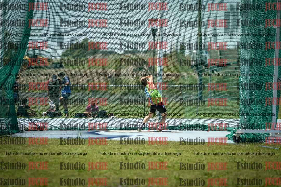 Fotos del lanzamiento del martillo de varones
