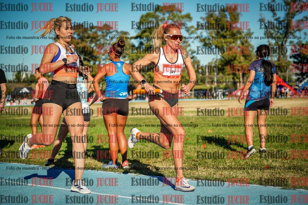 Fotos durante los relevos