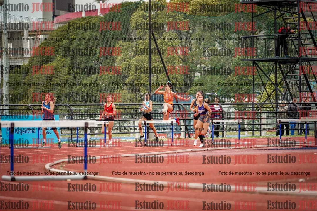 Fotos de los 400 m con vallas de mujeres