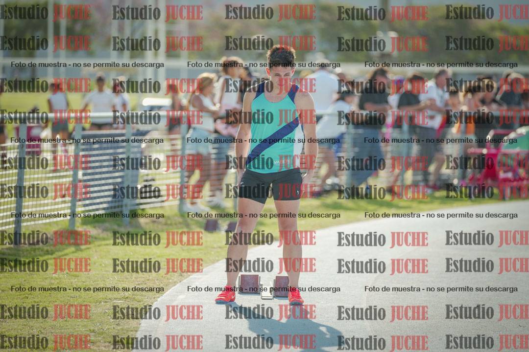 Fotos de los 400 m llanos de varones