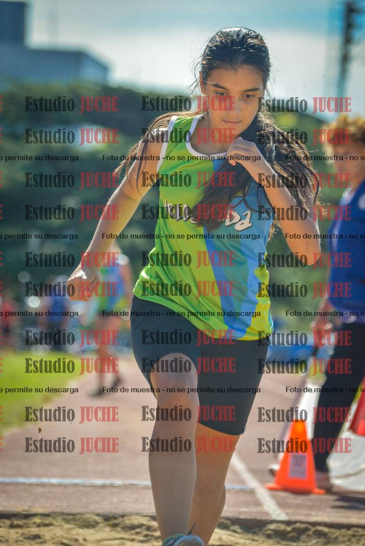 Fotos del salto en largo de mujeres - U16