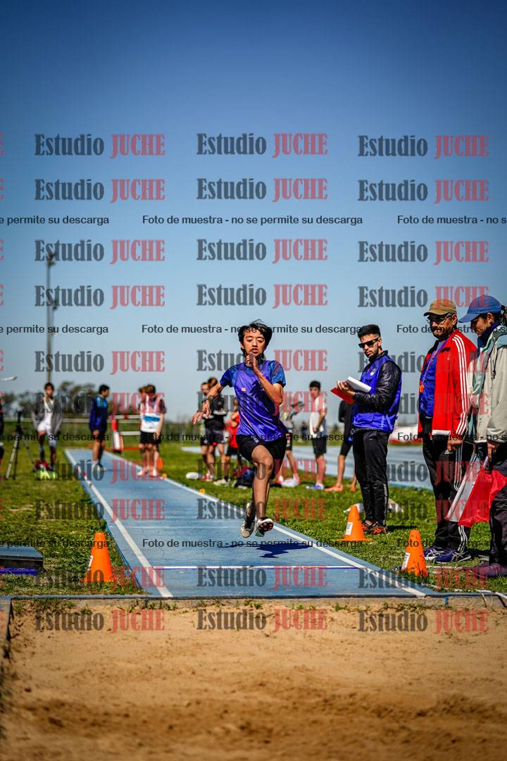 Fotos del salto en largo de varones - U15