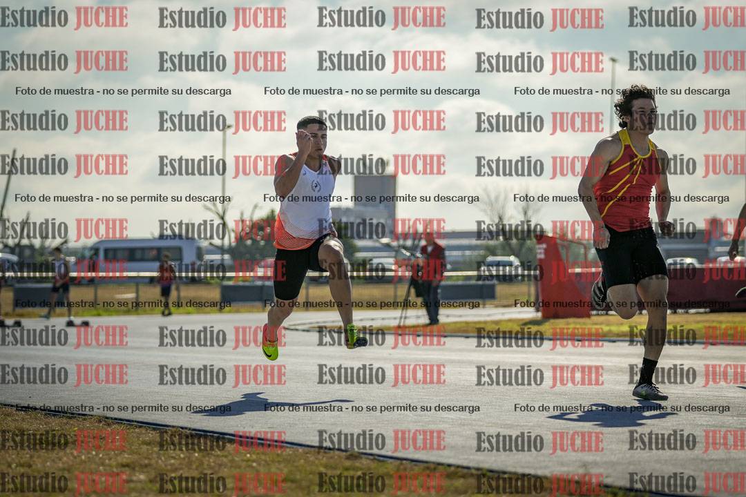 Fotos de los 100 m llanos de varones