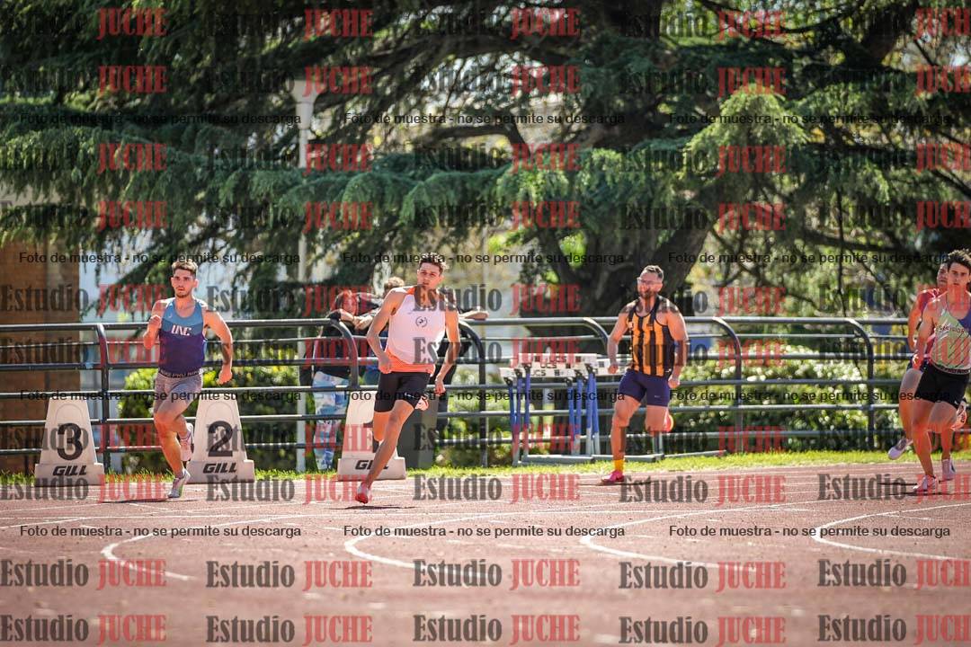 Fotos de los 200 m llanos de varones
