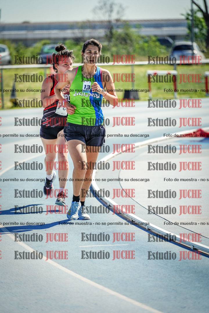 Fotos de los 5000 m de mujeres y varones - serie 2