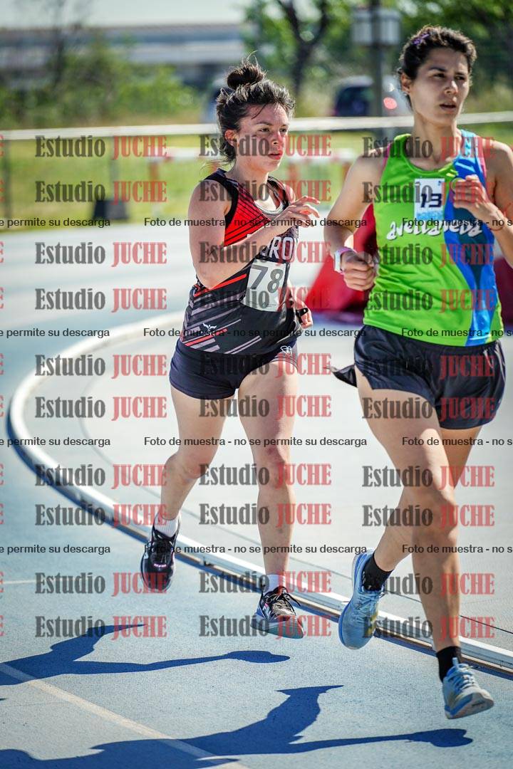 Fotos de los 5000 m de mujeres y varones - serie 2