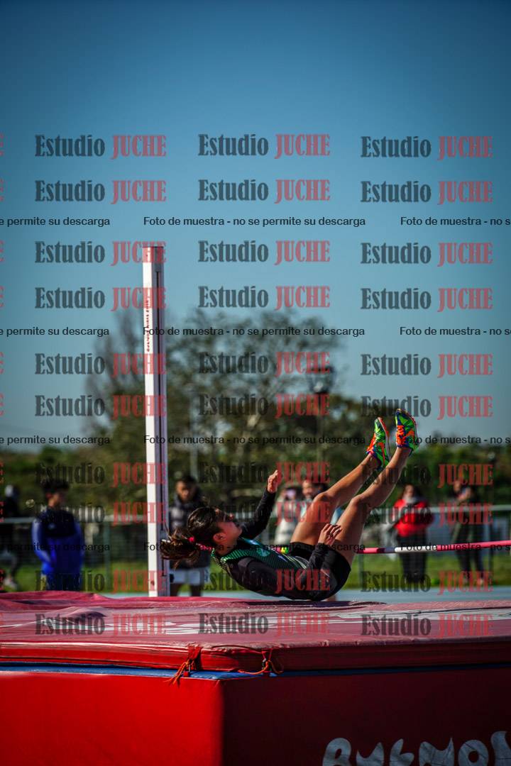 Fotos del salto en alto de mujeres - todas las categorías (incluye combinadas)