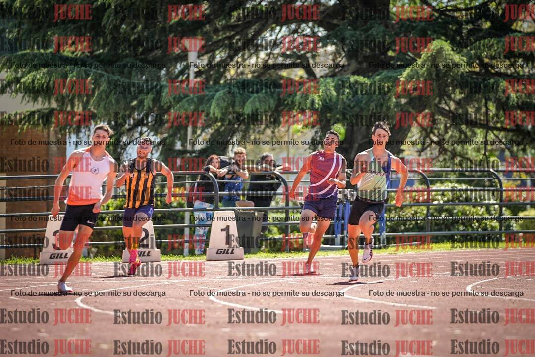 Fotos de los 200 m llanos de varones