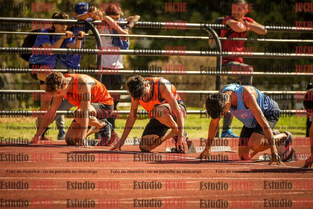 Fotos de los 100 m llanos de varones