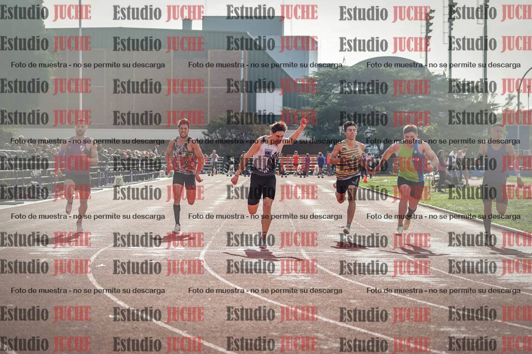 Fotos de los 100 m llanos de varones