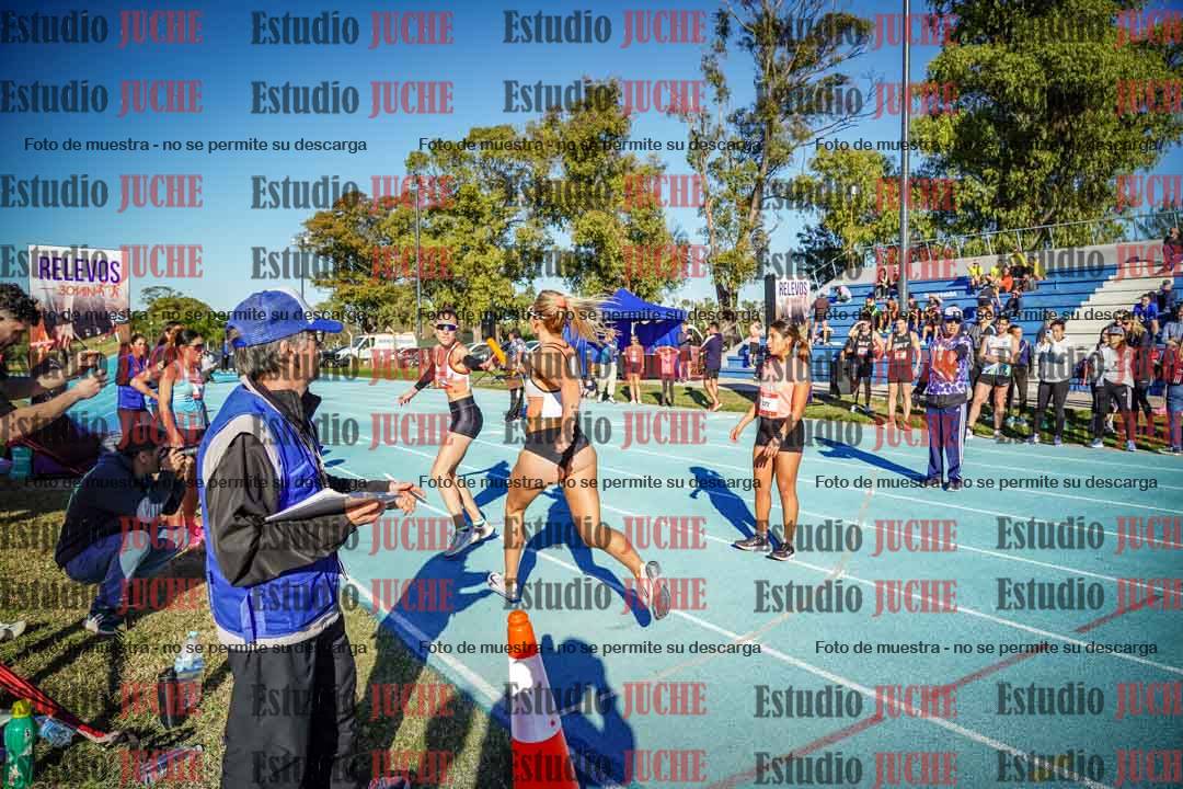 Fotos durante los relevos
