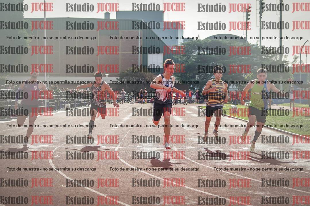 Fotos de los 100 m llanos de varones