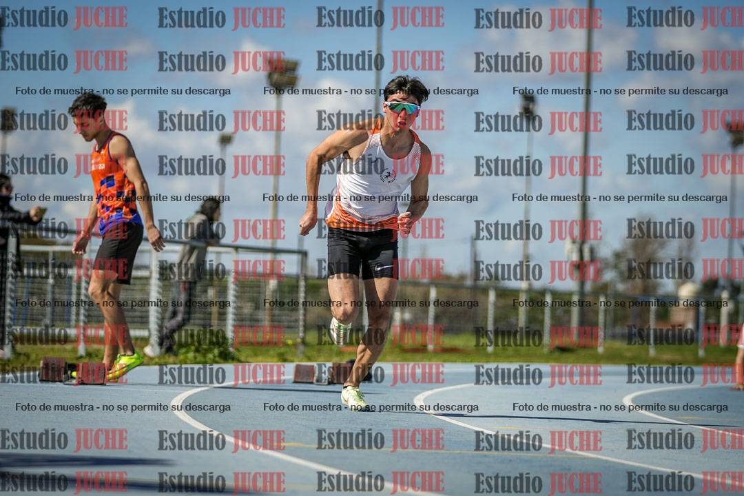 Fotos de los 200 m llanos de varones