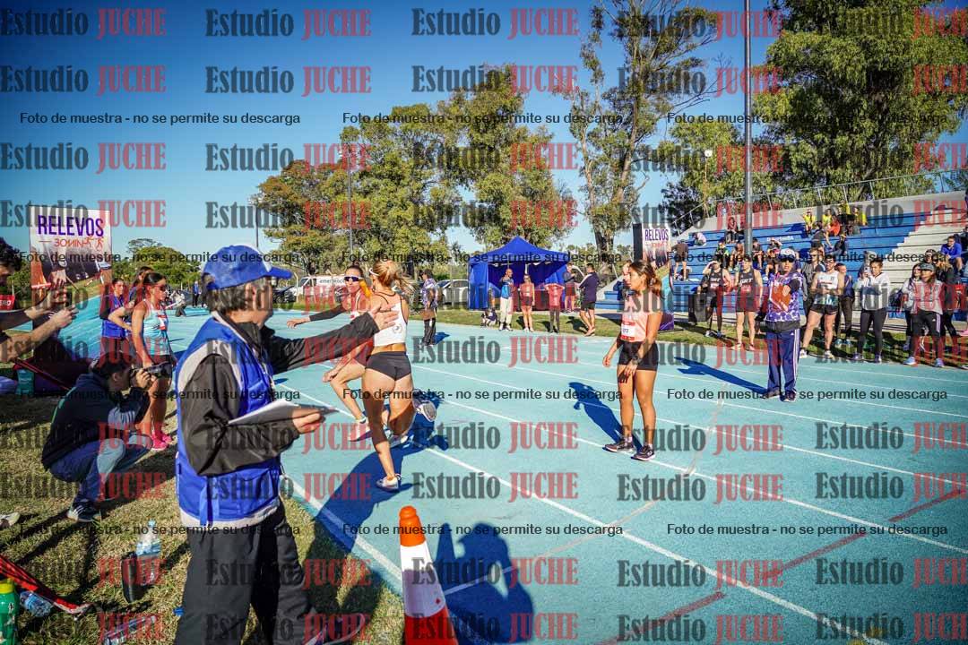 Fotos durante los relevos