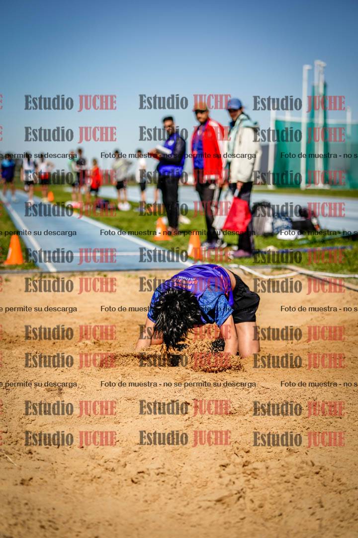 Fotos del salto en largo de varones - U15