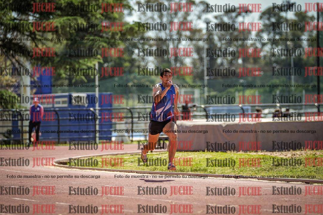 Fotos de los 200 m llanos de varones