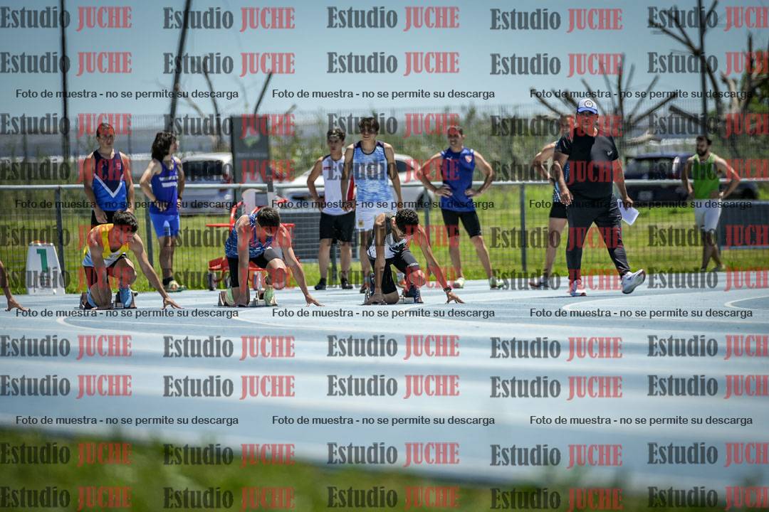 Fotos de los 100 m llanos de varones