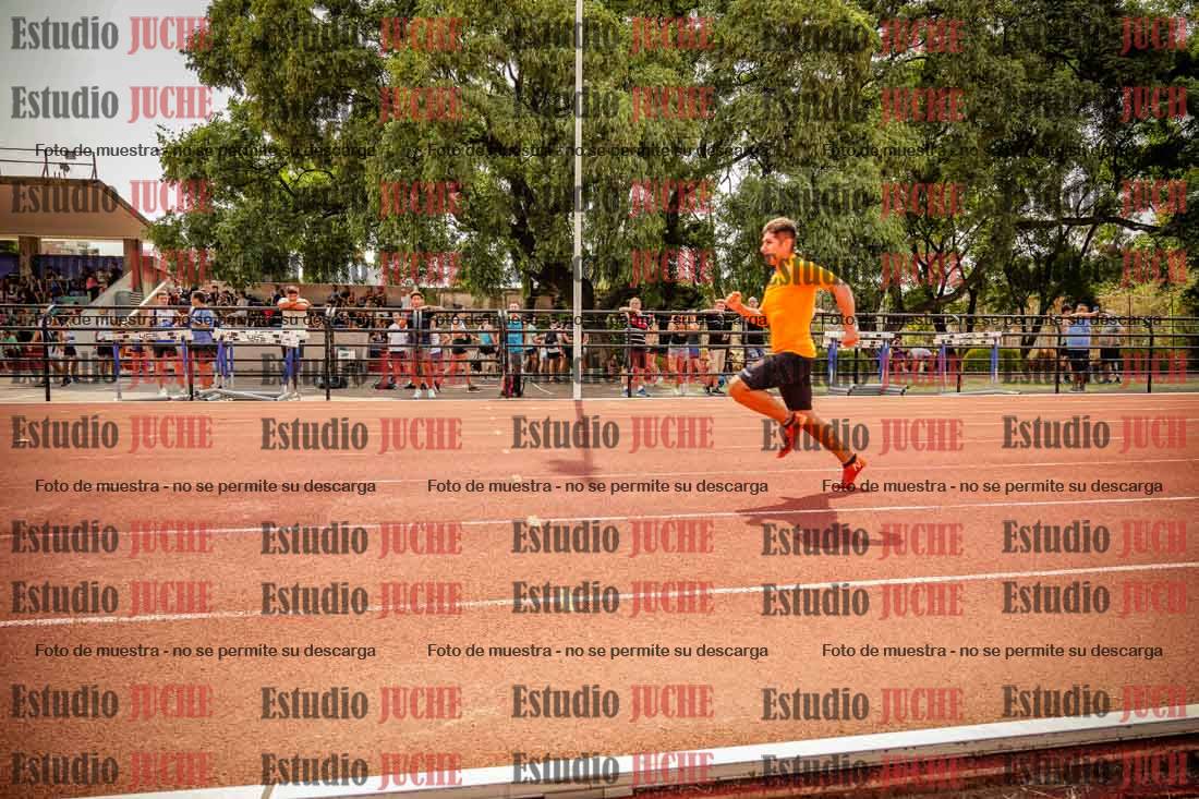 Fotos de los 100 m llanos de varones