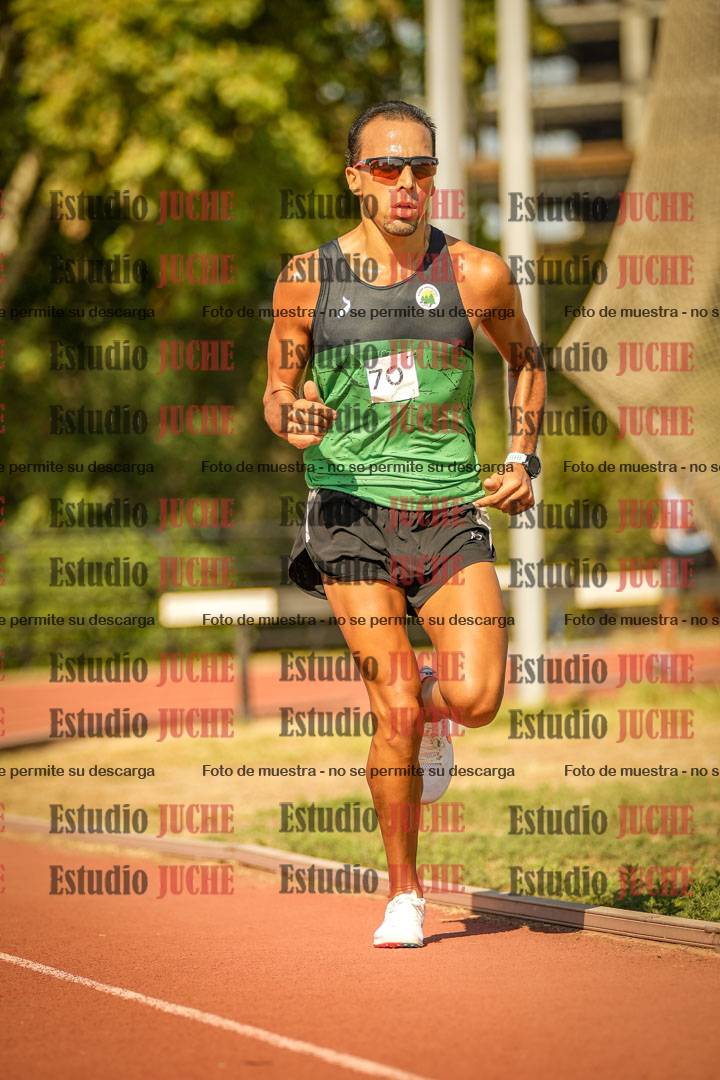 Fotos de los 3000 m llanos de varones