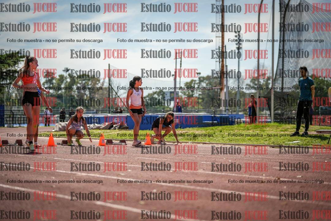 Fotos de los 80 m llanos de mujeres