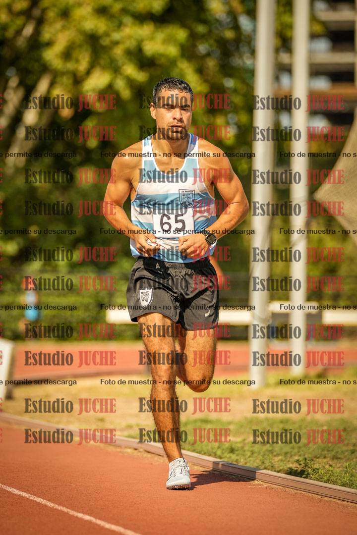 Fotos de los 3000 m llanos de varones