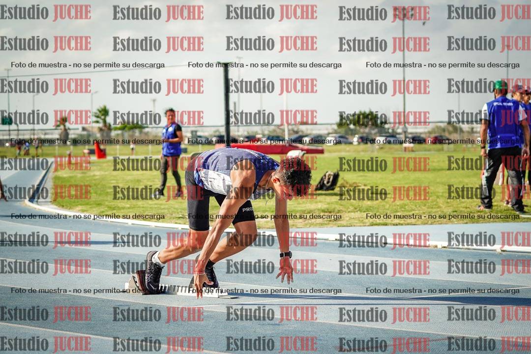Fotos de los 400 m llanos de varones