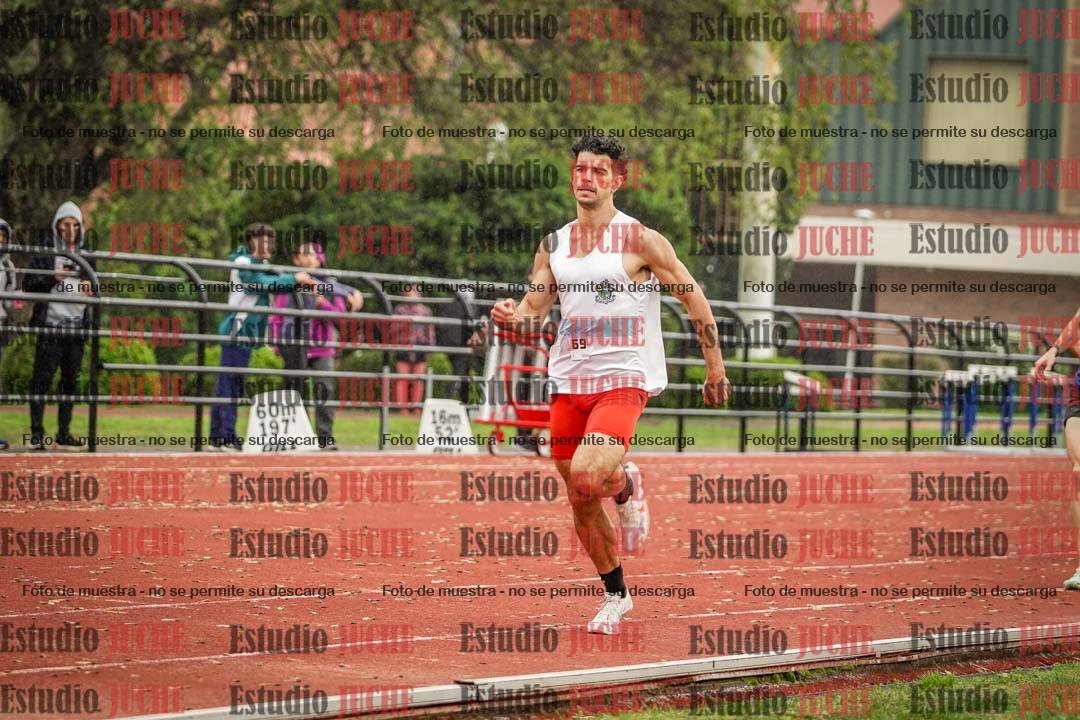 Fotos de los 800 m llanos de varones