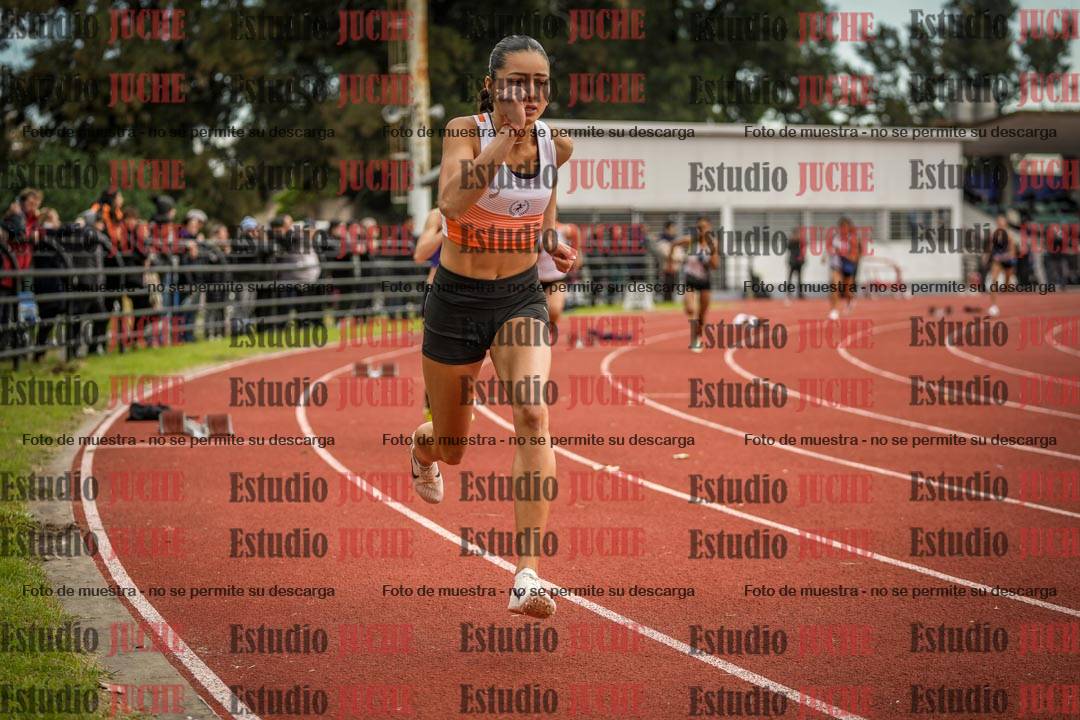 Fotos de los 400 m con vallas de mujeres