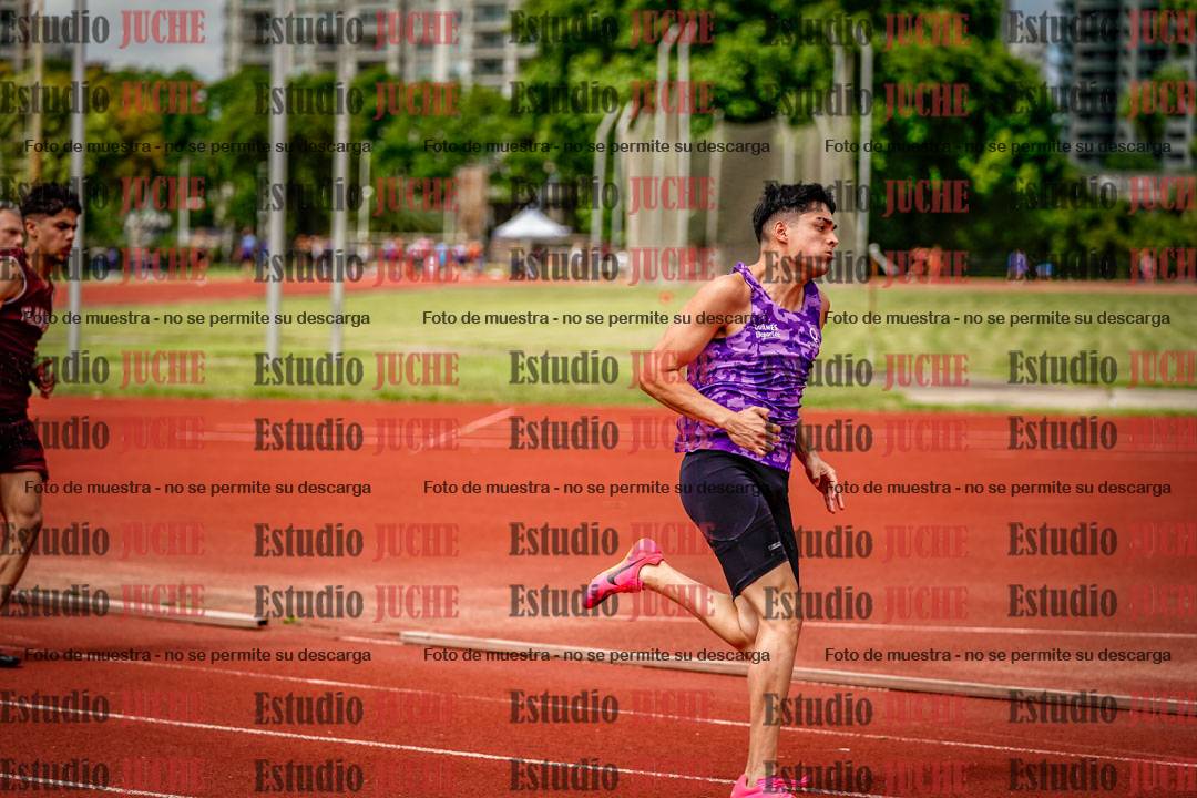 Fotos de los 200 m llanos de varones
