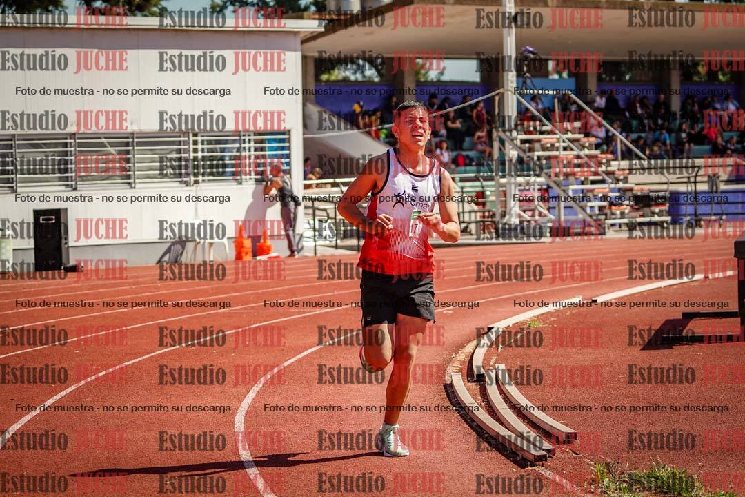 Fotos de los 2400 m de varones