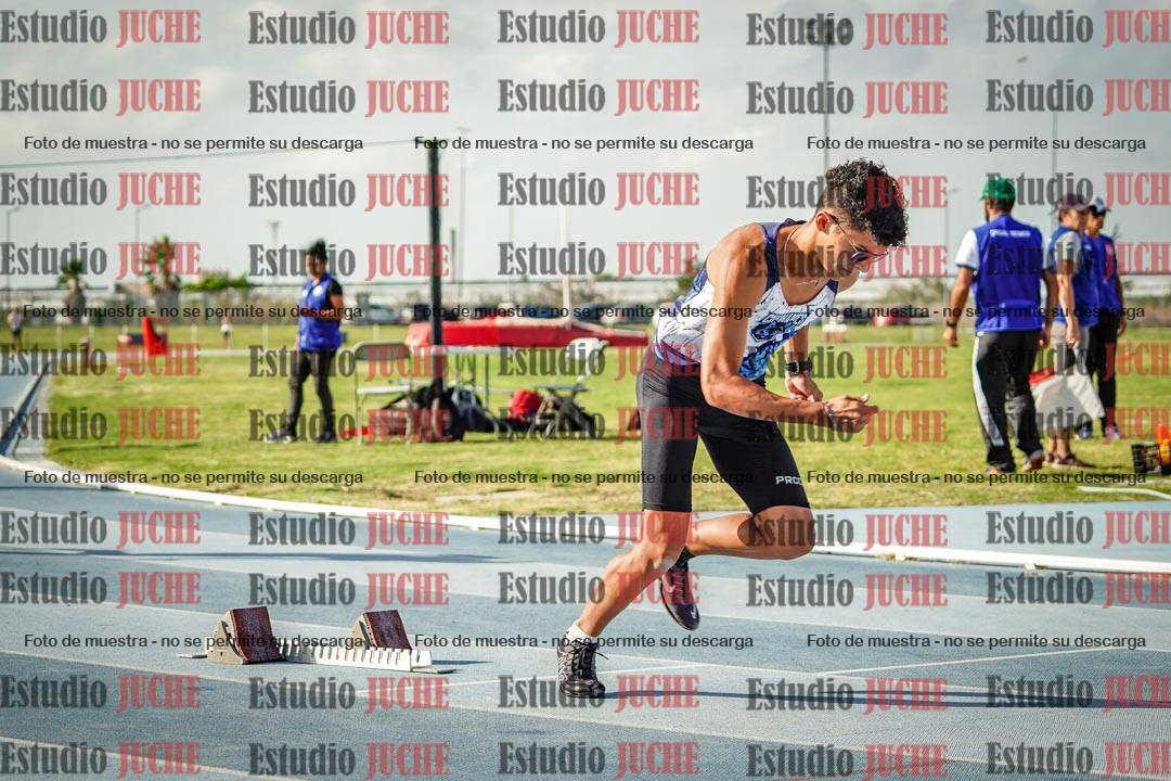 Fotos de los 400 m llanos de varones