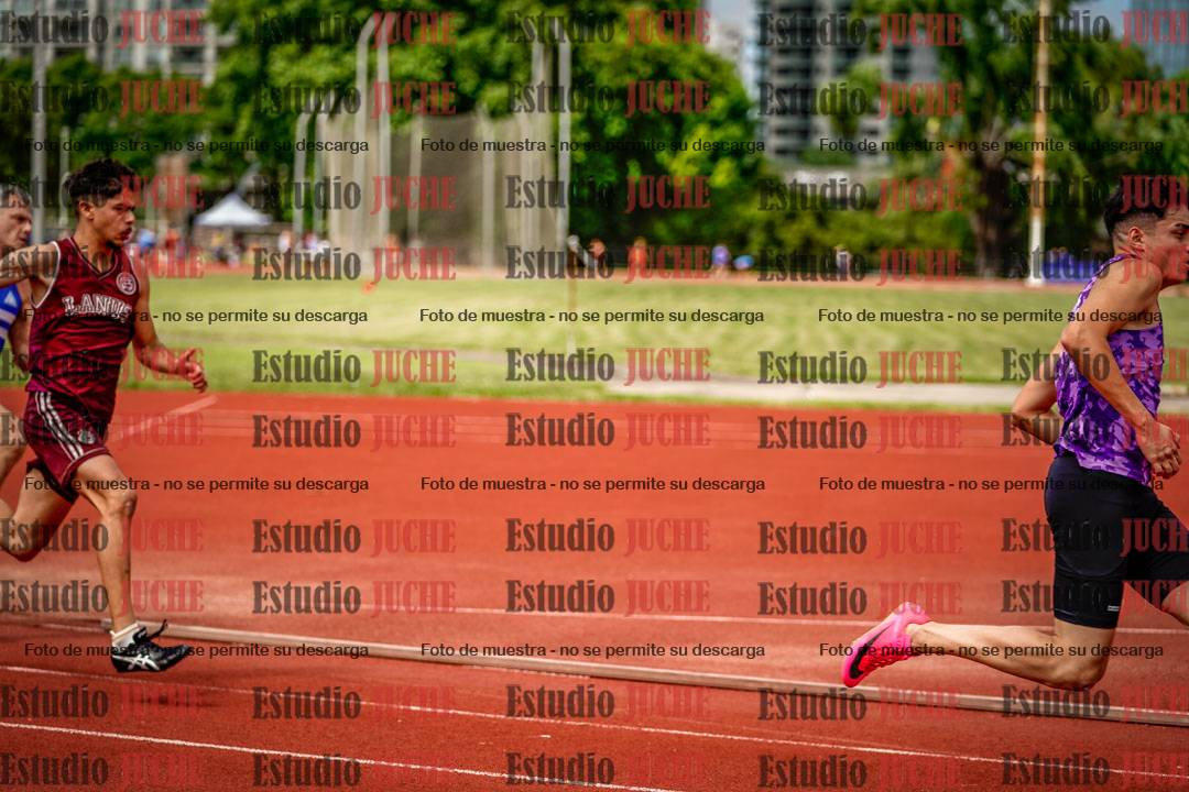 Fotos de los 200 m llanos de varones