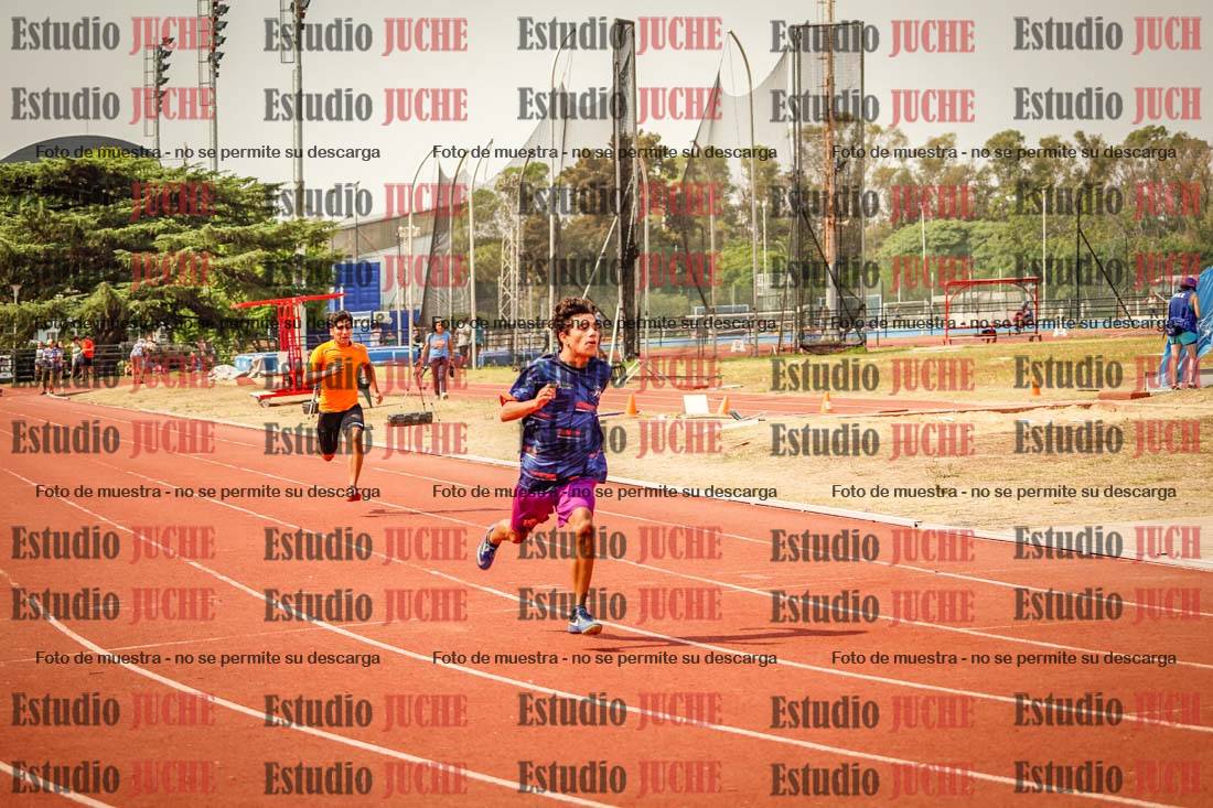 Fotos de los 100 m llanos de varones