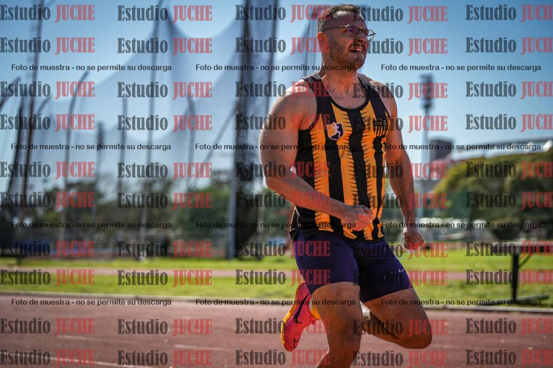Fotos de los 200 m llanos de varones