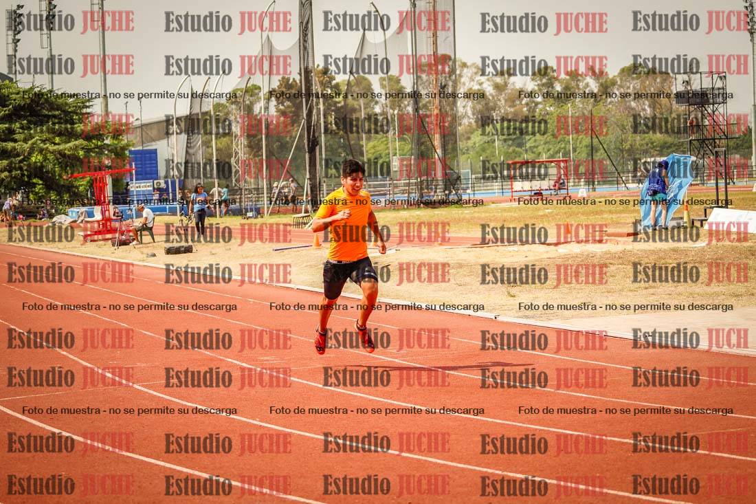 Fotos de los 100 m llanos de varones